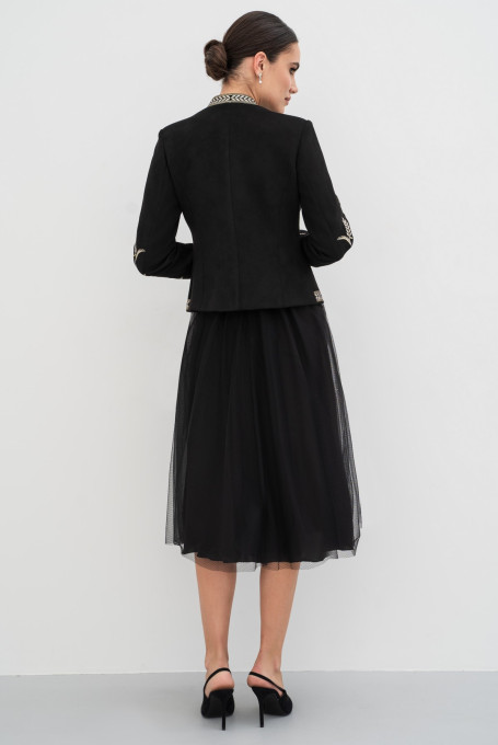 Черный нарядный жакет (пиджак) с вышивкой женский 22-507-1