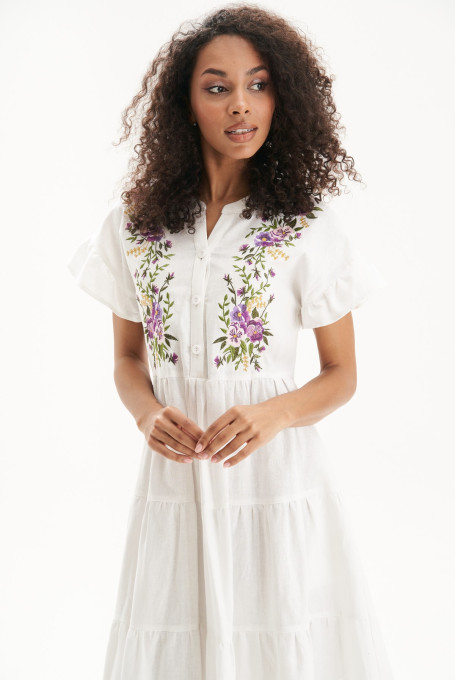 Льняное женское платье с вышивкой 22-826-3