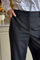 Женский брючный костюм URS с жилетом двойка ЮРС