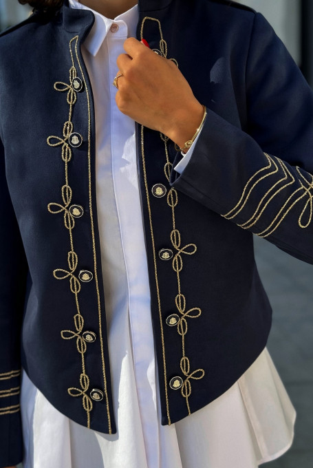 Синий замшевый жакет женский нарядный с вышивкой 24-303-2