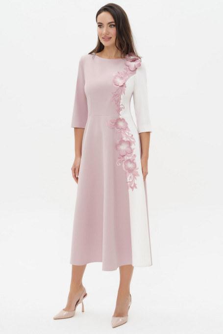 Нарядное платье с вышивкой 24-310-2