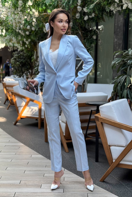 Брючный костюм голубого цвета 24-330-2
