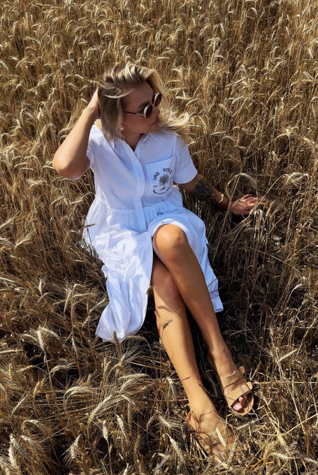 Белое льняное платье с вышивкой 24-337-2