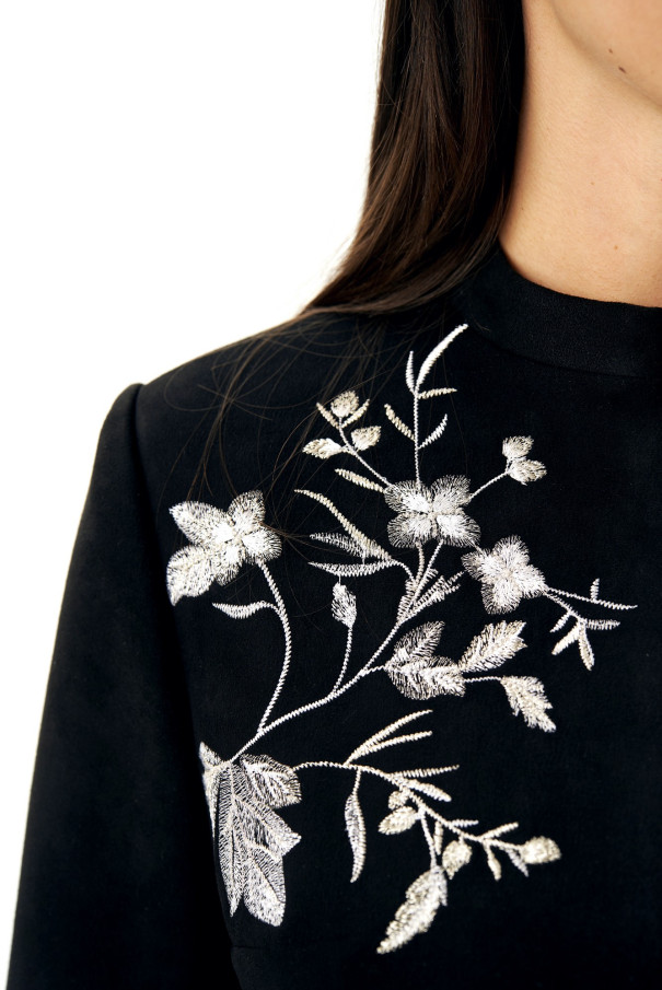 Жакет ( пиджак)  с вышивкой женский URS / ЮРС