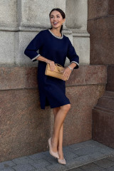 Платье твидовое миди синее с элегантным декором URS / ЮРС