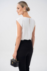 Блузка белая женская URS / ЮРС – базовая офисная