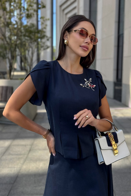 Женский льняной костюм с юбкой 25-517-1