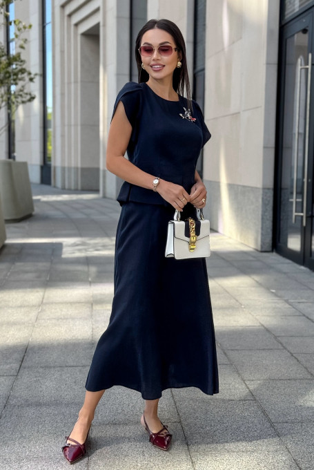 Женский льняной костюм с юбкой 25-517-1