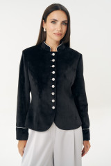 Черный бархатный женский приталенный жакет URS / ЮРС