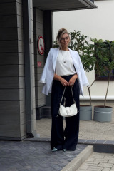 Льняные женские брюки синего цвета URS / ЮРС