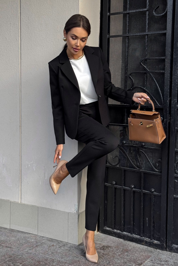 Брюки женские классические черные зауженные URS / ЮРС