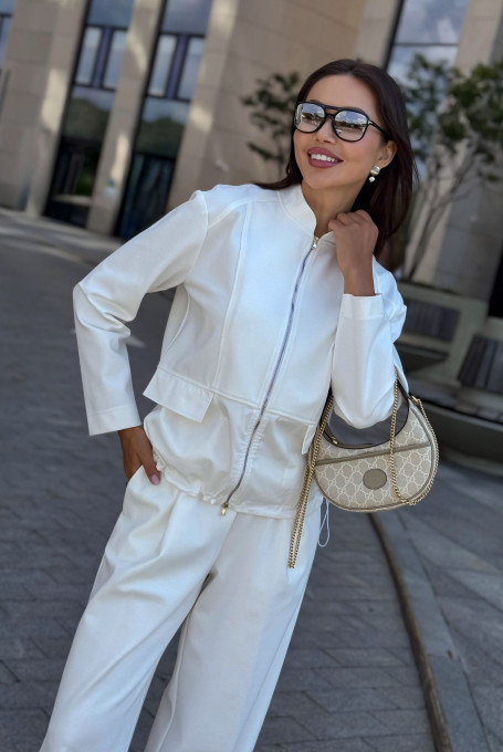 Белый костюм sport chic с брюками 25-563-1