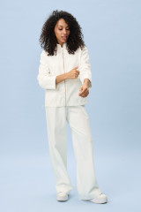 Белый брючный костюм URS в стиле casual ЮРС