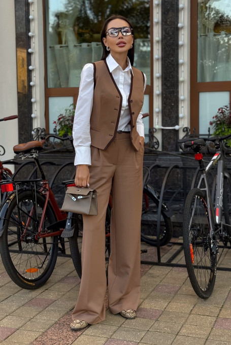 Женский брючный костюм с жилетом классический 25-635-1