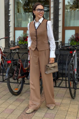 Костюм URS ЮРС женский брючный с жилетом классический